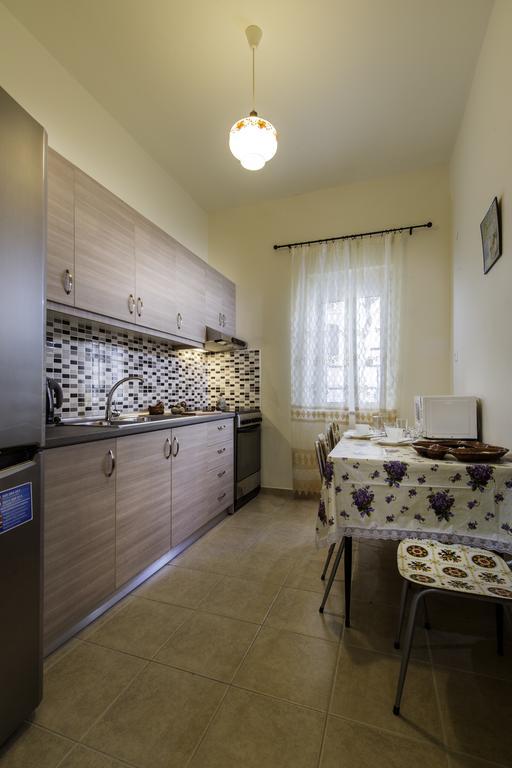 Georgias Apartments CCharaki Kamer foto