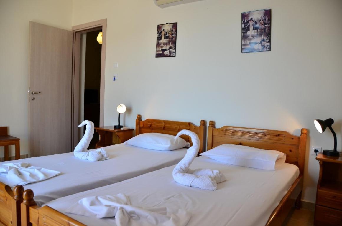 Georgias Apartments CCharaki Kamer foto