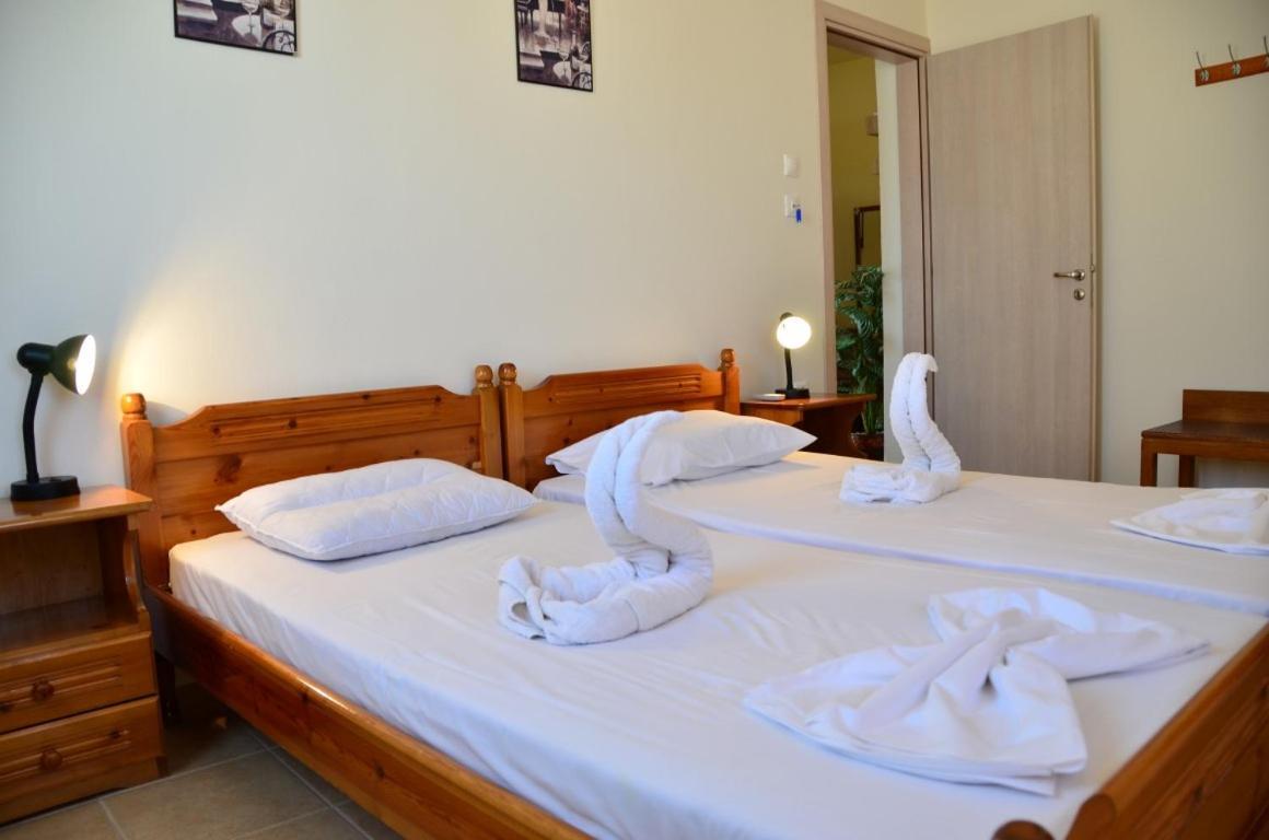 Georgias Apartments CCharaki Kamer foto
